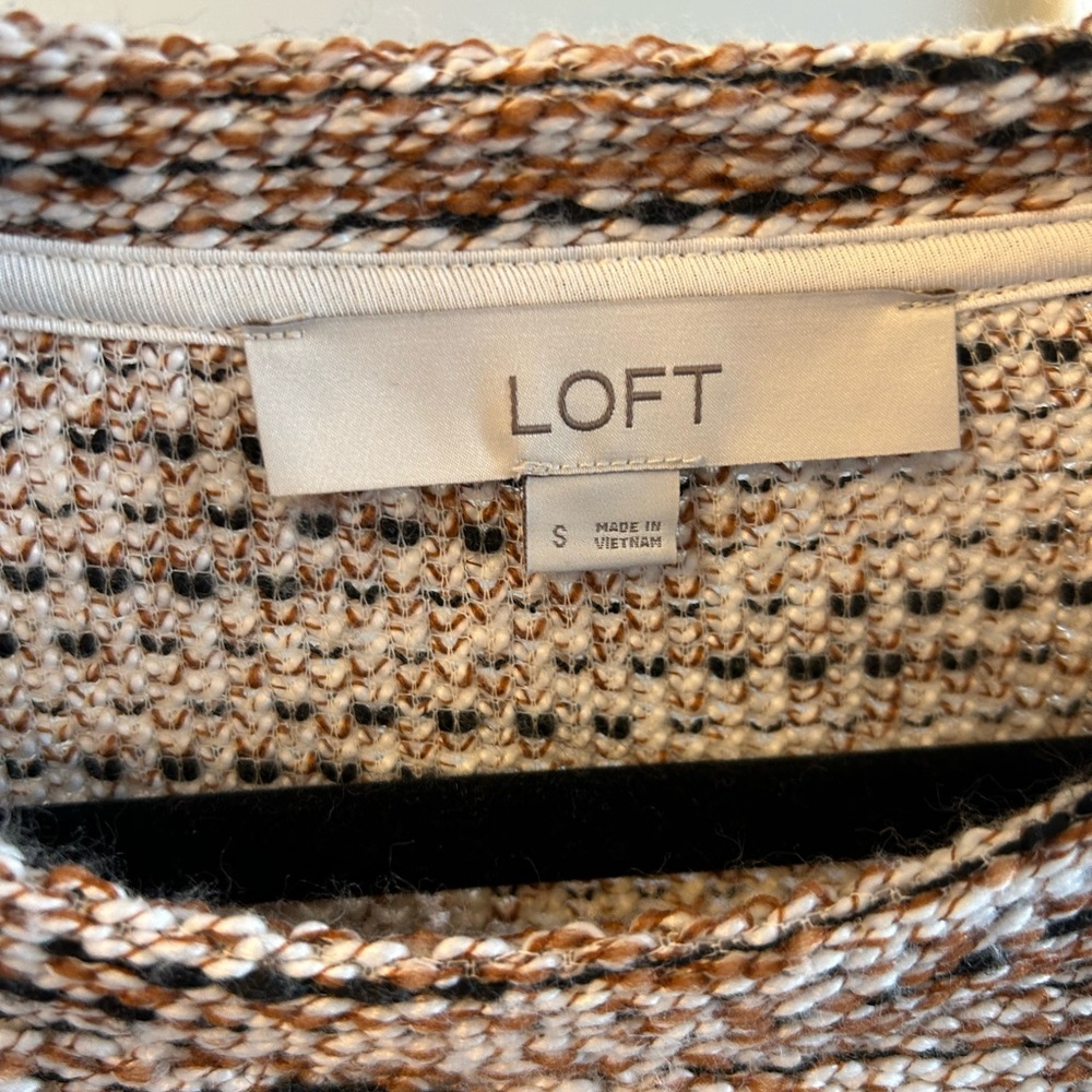 LOFT skirt and top set size small - Picture 3 of 7